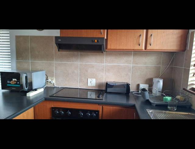 3 BEDROOM APARTMENT FOR SALE IN SCOTTBURGH SOUTH